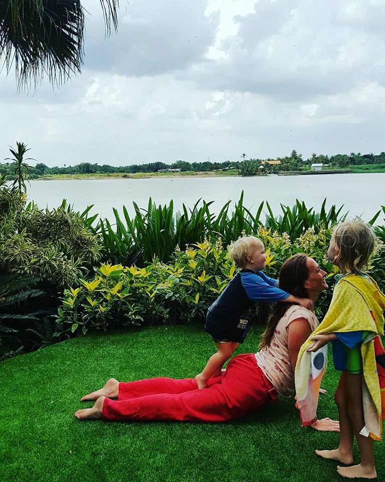 kids yoga veitnam